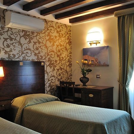 Al Casaletto Hotel โรม ภายนอก รูปภาพ